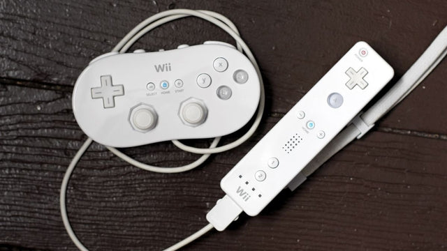 Wii Classic Controller White (Pre-Owned)